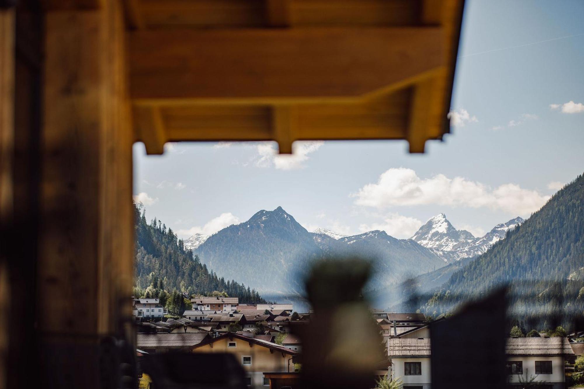 Juma Alpine Living Apartment
