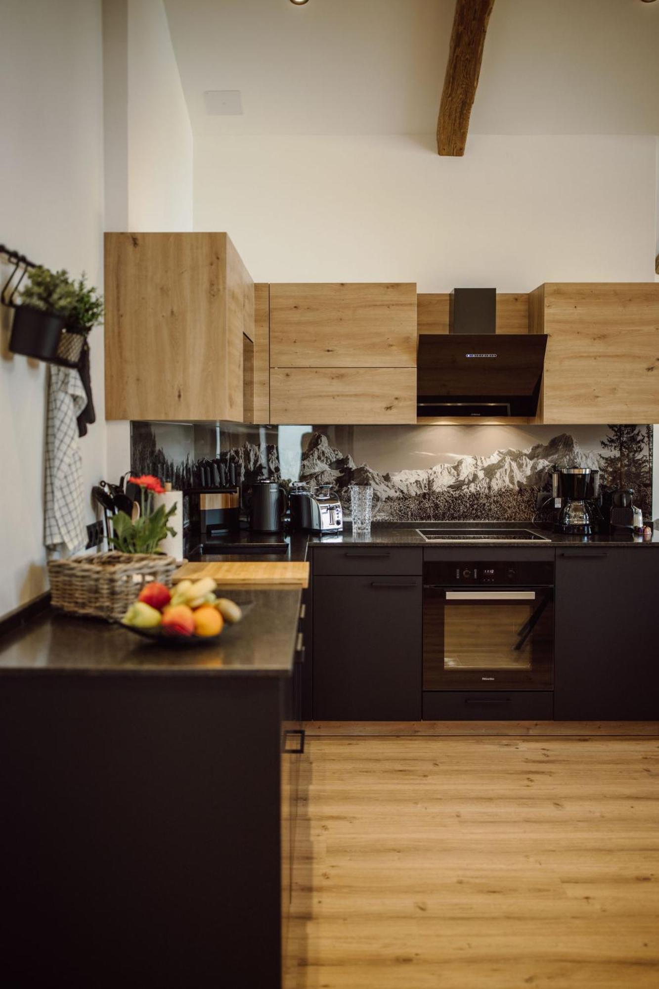 Apartment Juma Alpine Living Flachau